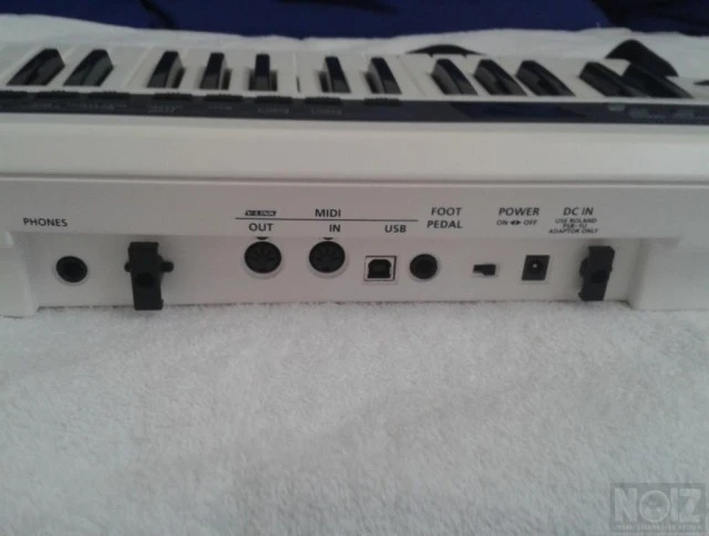 Roland Ax Synth