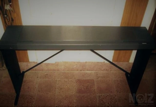Αρμόνιο, Συνθεσάιζερ, Yamaha PSR 6300