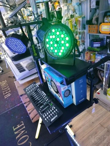 Επαγγελματικό 54 LED PAR SPOT RGB 3-in-1