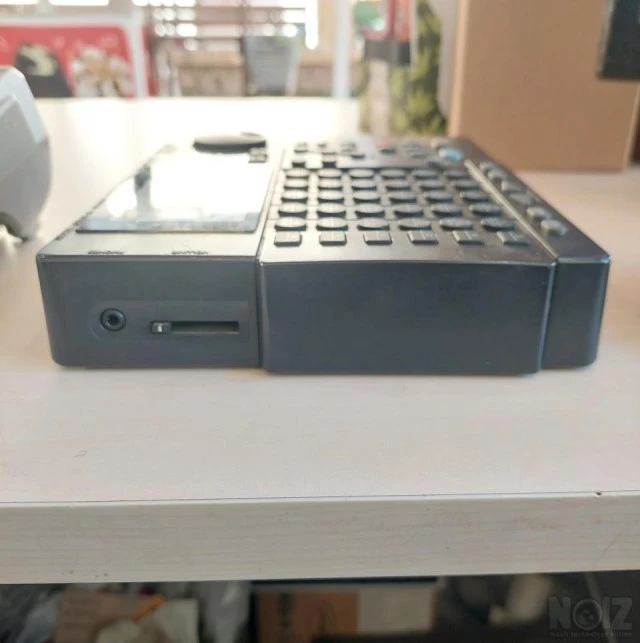 Boss Dr. Rhythm DR-5