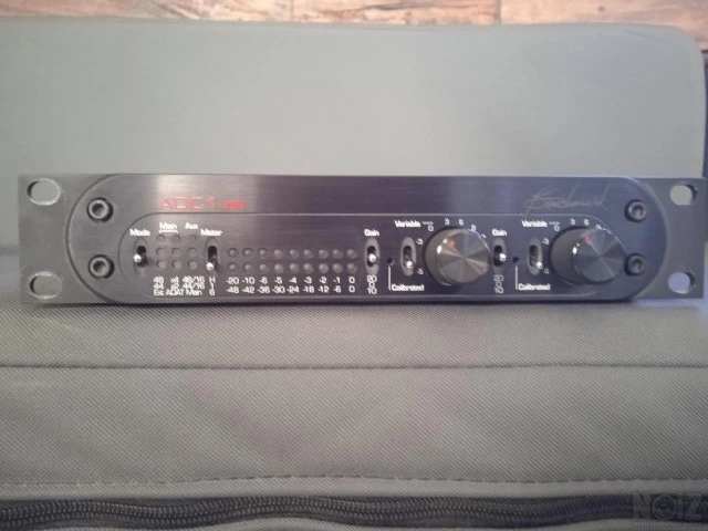 BENCHMARK ADC1 usb
