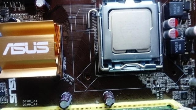 ASUS P5Q SE2 set