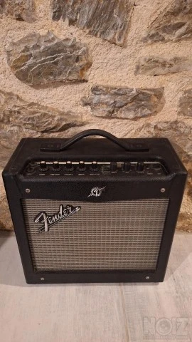 Fender Mustang I V2 Combo