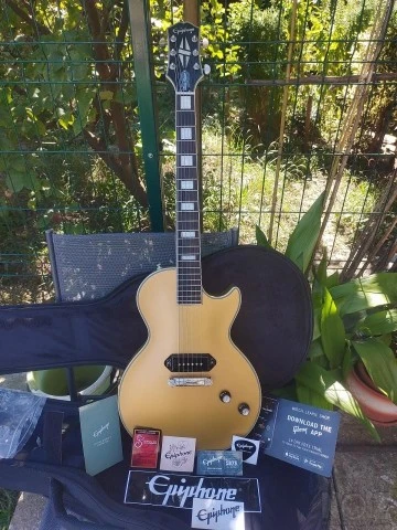 Ψάχνω epiphone Jared james Nichols