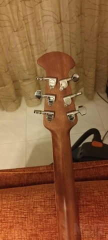Ovation Celebrity CS 148