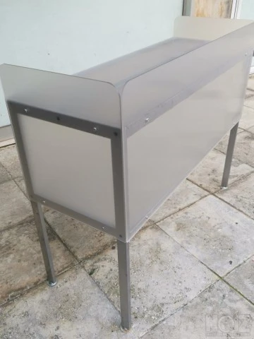 Τραπέζι DJ