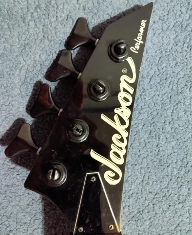 Ηλεκτρικό Μπάσο Jackson Performer Bass