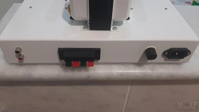 Λαμπάτος ενισχυτής