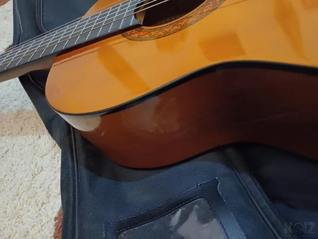 Κλασσική κιθάρα yamaha