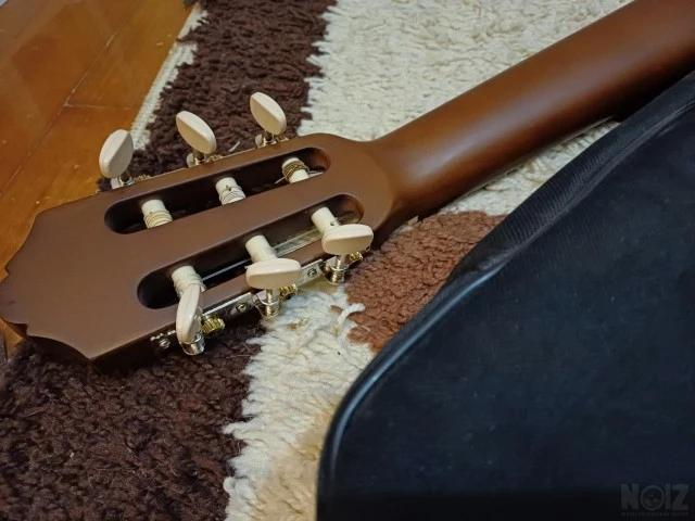 Κλασσική κιθάρα yamaha