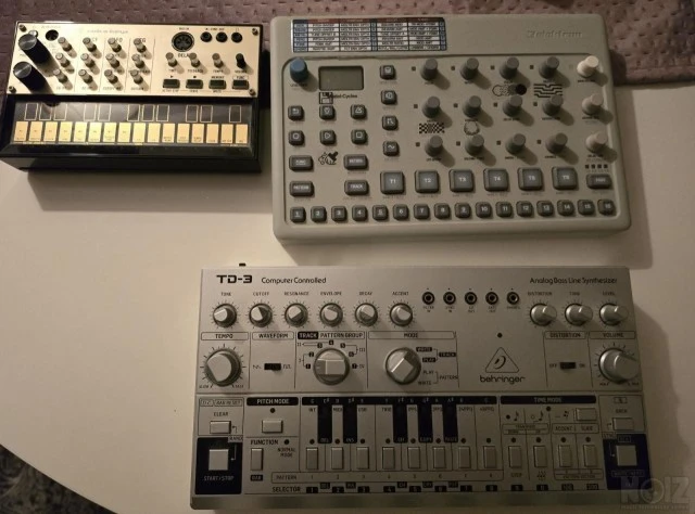 Korg volca keys|Elektron Model:Cycles Gr