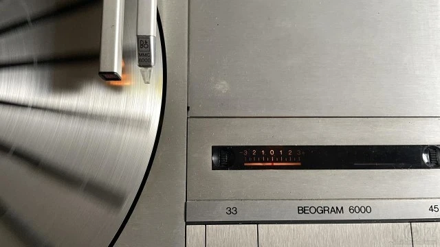 BANG & OLUFSEN Beogram 6000