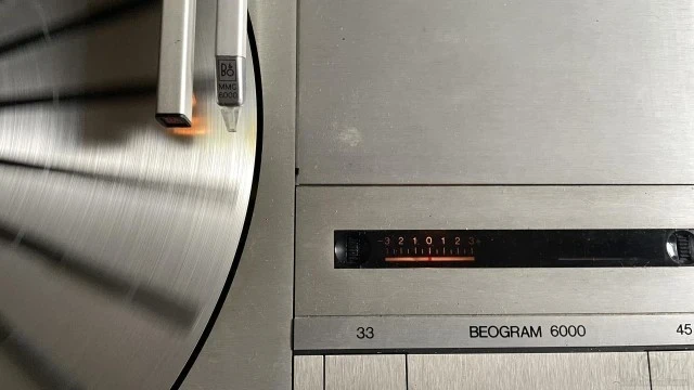 BANG & OLUFSEN Beogram 6000