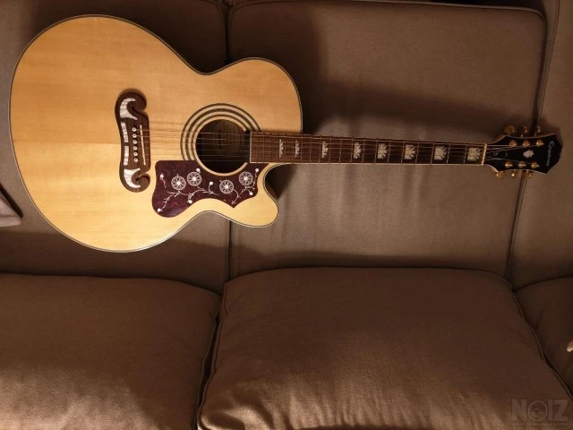 Epiphone EJ-200CE NT