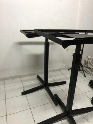 Μεταλλικές βάσεις βαρέως τύπου