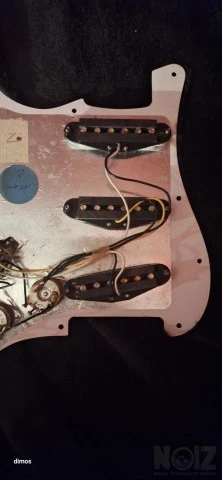 Pickguard + pickups fender stratocaster 