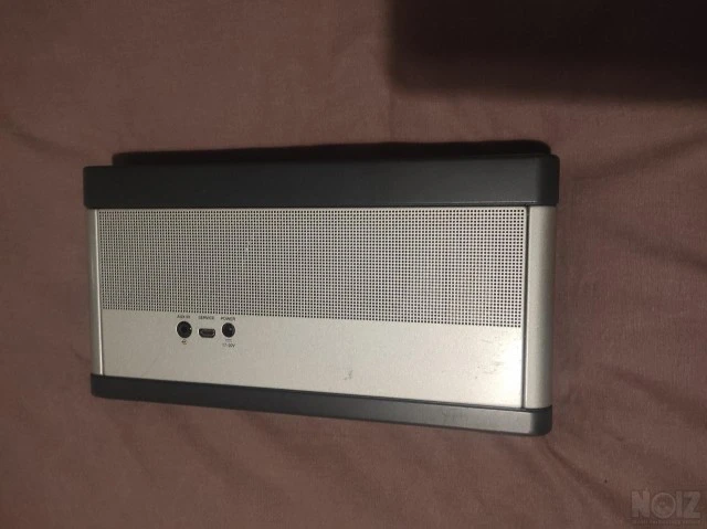 Bose SoundLink III Bluetooth THR