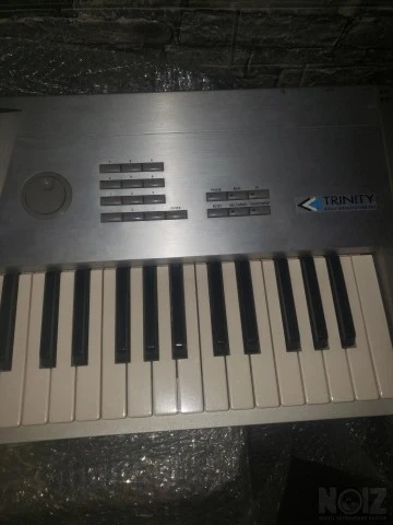 Korg trinity plus