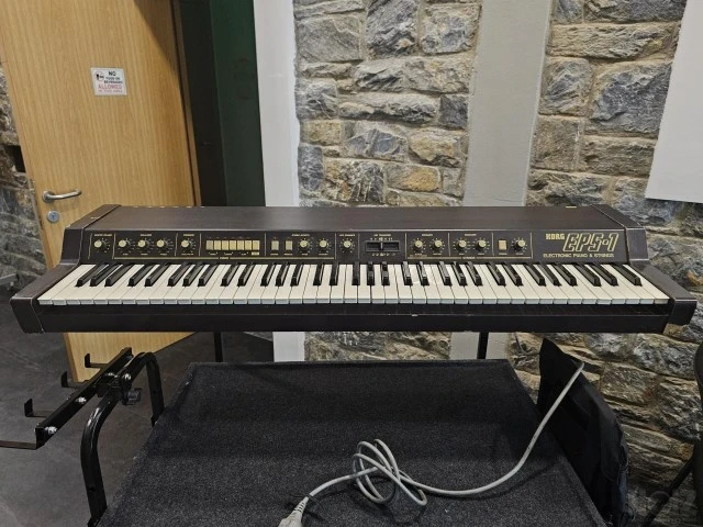 Korg EPS-1