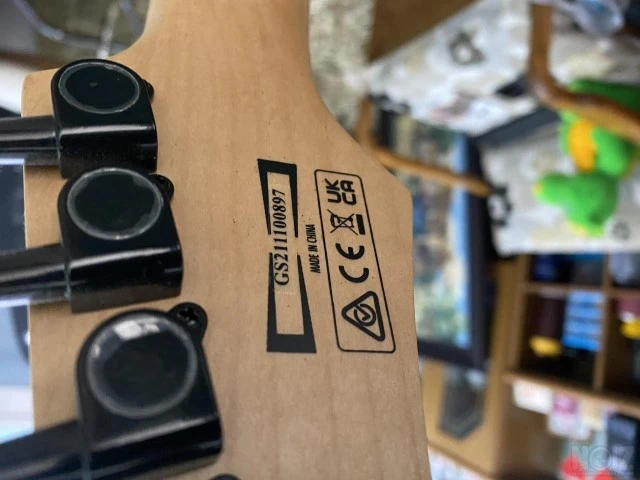 Ibanez κιθάρα