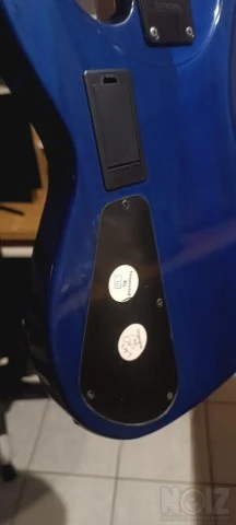 Jackson js3 concert bass transparent blu