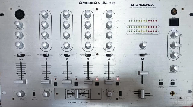 Μίκτης American Audio Q3433/SX