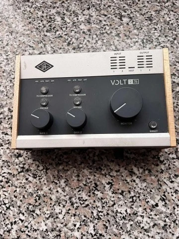 UA 276 USB