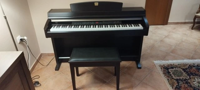 Ηλ.Πιάνο Clavinova
