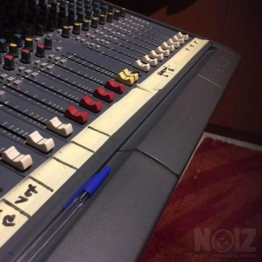 Soundcraft Delta 24/4 Κονσόλα