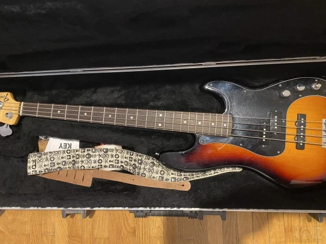 Fender Precision Deluxe Bass 2013 Passiv