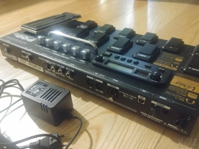πεταλιέρα MultiEffect POD XT Live