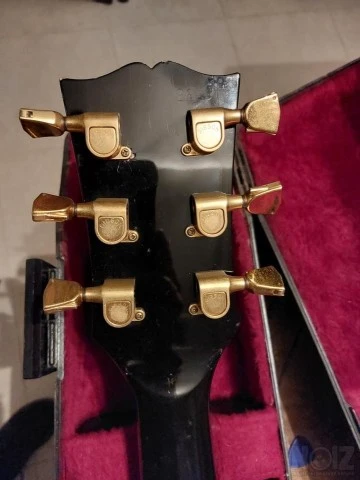 1981 Gibson  Black Beauty 3 pickups