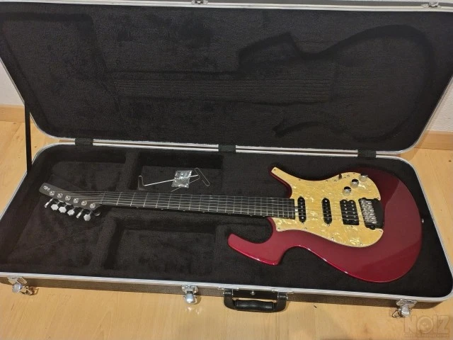 PARKER  Nitefly-Alder cherry red HSS