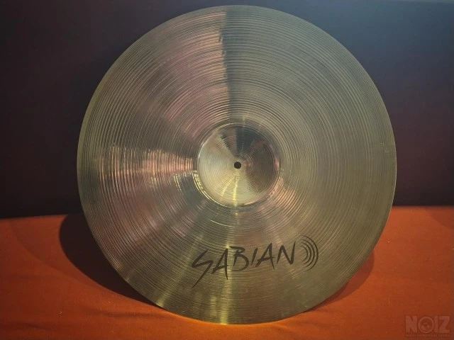 Sabian AA medium ride 20' brilliant