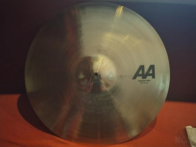 Sabian AA medium ride 20' brilliant