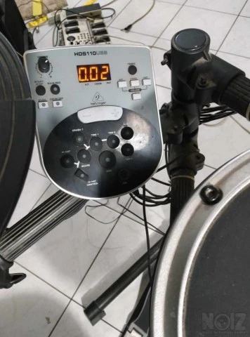 Ηλεκτρονικά τύμπανα Behringer