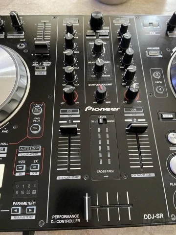 Pioneer DDJ-SR DDJ CONTROLLER