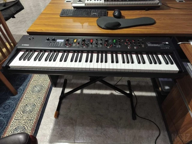 Yamaha Stage Πιάνο CP-73