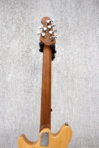 Sterling by Music Man Valentine JV60C NT