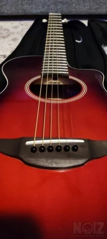 Yamaha APXT2 Cutaway Dark Red
