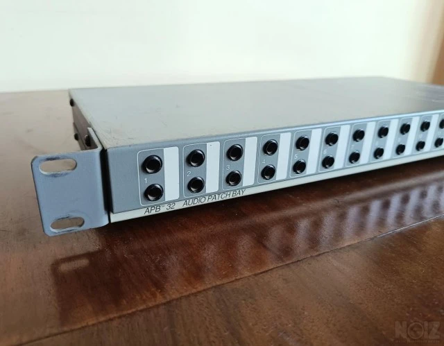Patch Bay Peavey APB-32
