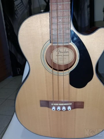 Ηλεκτροακουστικό Μπάσο Fender