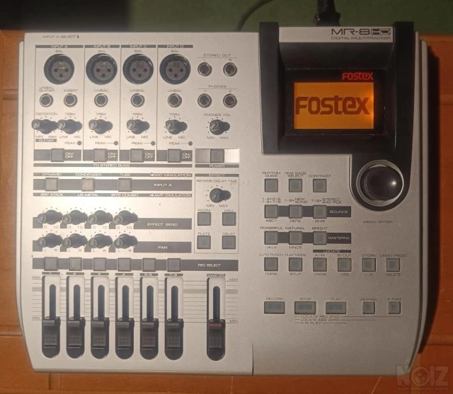 Fostex MR8-HD - Harddisc Recorder.