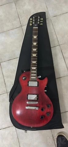 Gibson les Paul studio