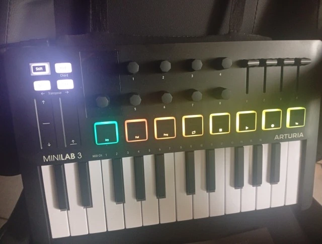 Arturia minilab3