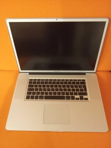 Apple MacBook Pro 17” i7 στα 2.66 Ghz ΜΗ