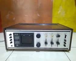 Vintage Ραδιοενισχυτής Akai AA - 8500