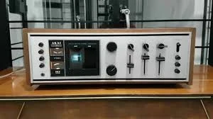 Vintage Ραδιοενισχυτής Akai AA - 8500
