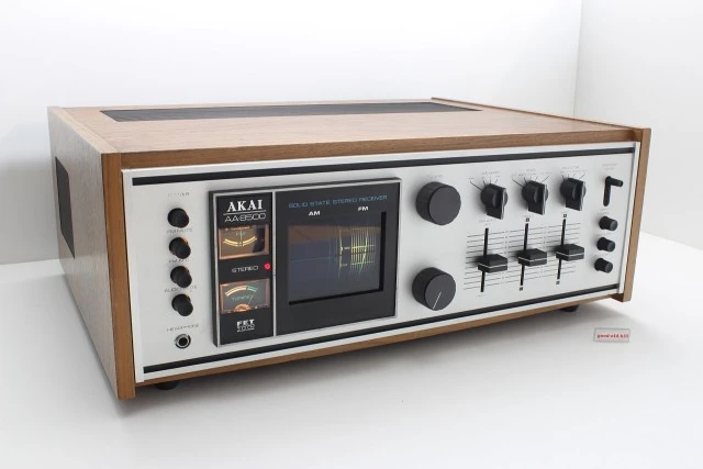 Vintage Ραδιοενισχυτής Akai AA - 8500