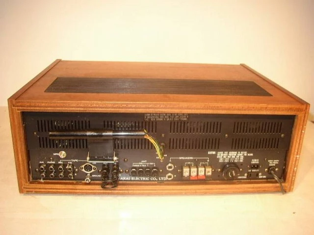 Vintage Ραδιοενισχυτής Akai AA - 8500